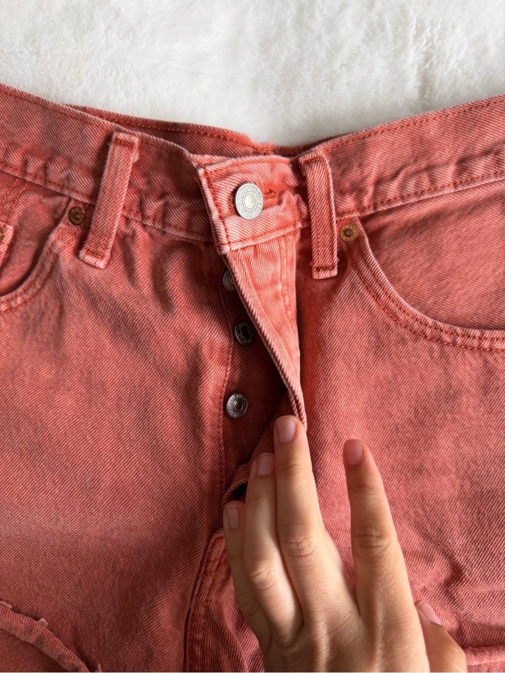 Levi’s 501 Denim Shorts Salmon Pink Size 30 - Picture 4 of 10